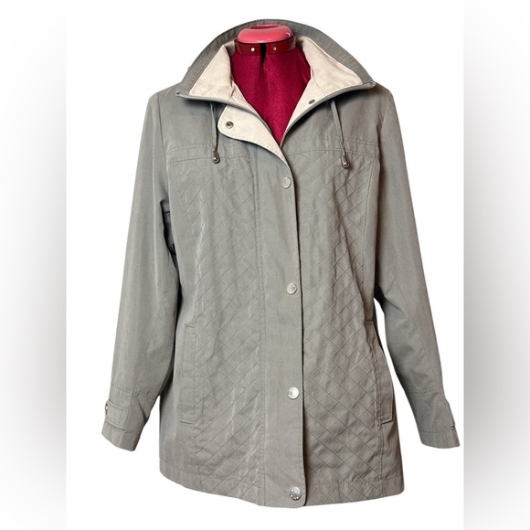 Alia petite spring jacket in Taupe - Picture 1 of 15